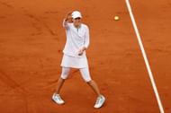 Iga Swiatek has beaten Sofia Kenin at the junior level
